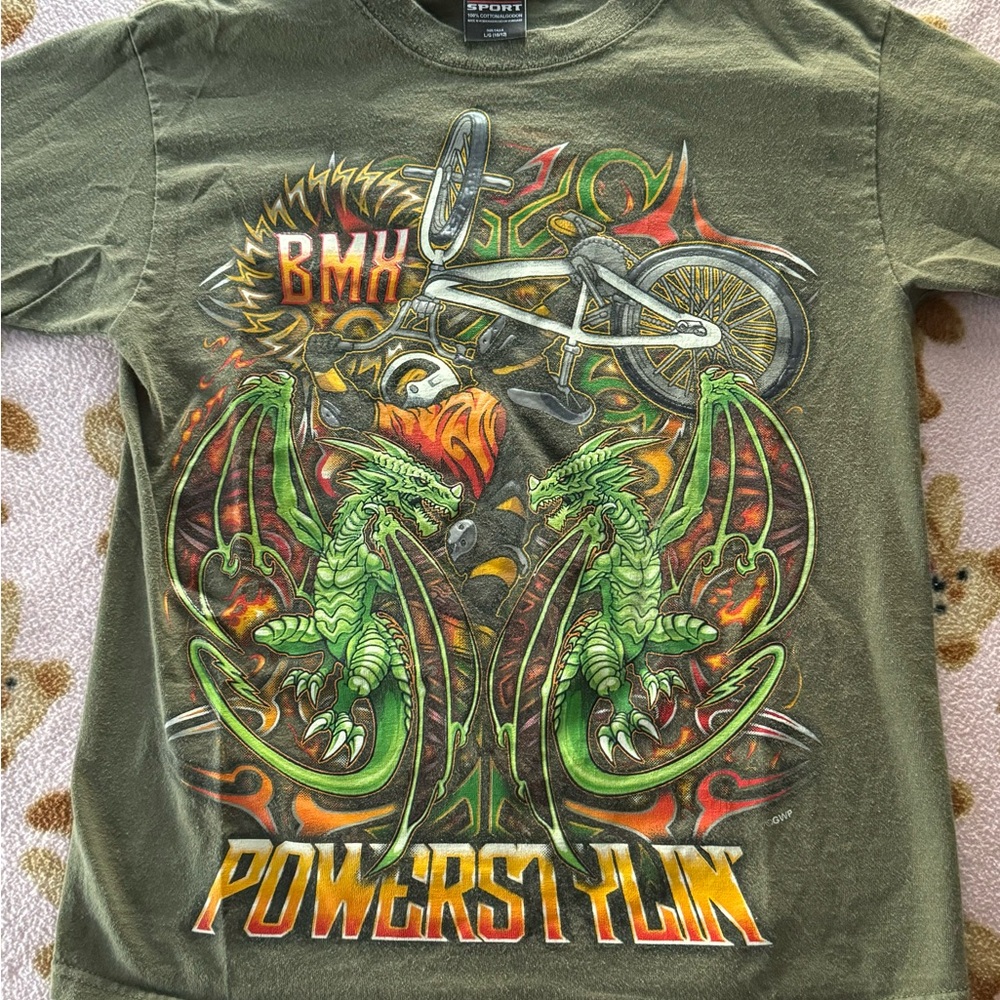 Green BMX long sleeve with cool 3D graphic